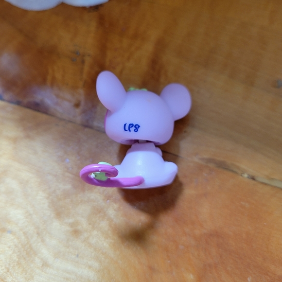 Littlest Pet Shop LPS #2206 Pink Purple Rat Green Eyes Bows 2010 - Picture 8 of 11